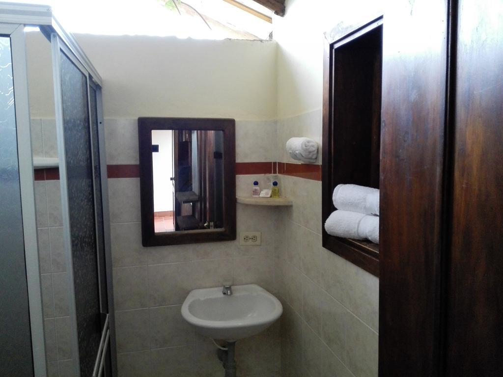 Hostal La Mansion De Virginia Barichara Buitenkant foto