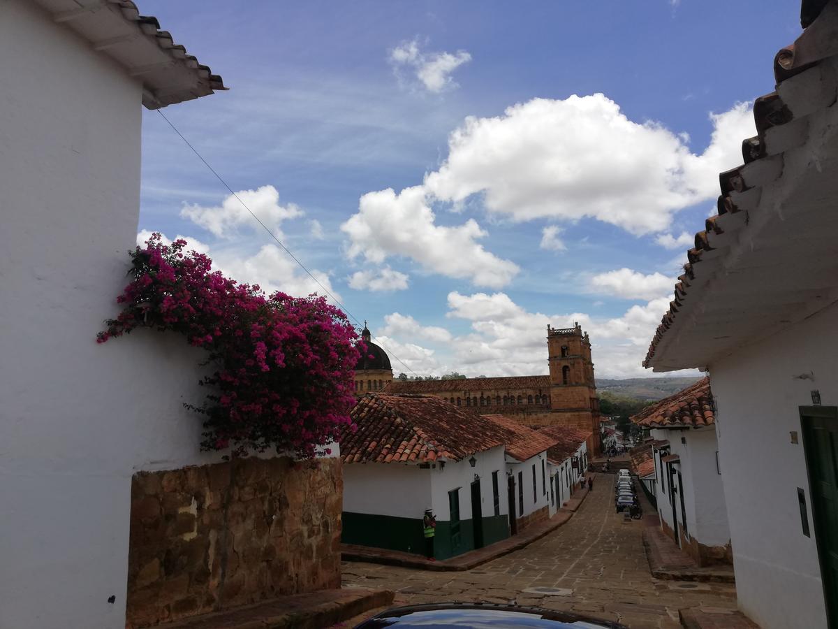 Hostal La Mansion De Virginia Barichara Buitenkant foto