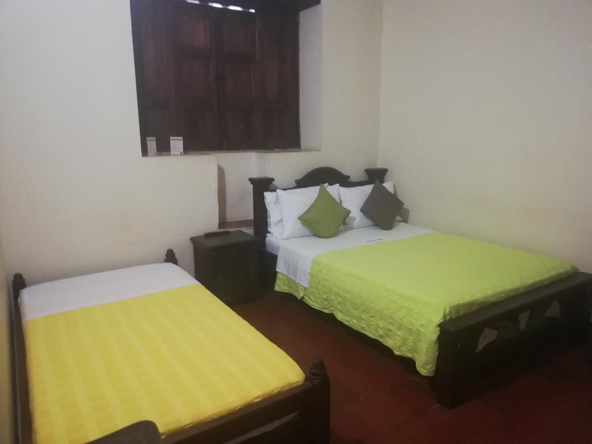 Hostal La Mansion De Virginia Barichara Buitenkant foto