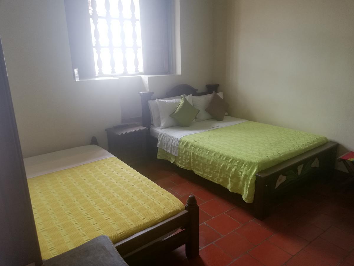Hostal La Mansion De Virginia Barichara Buitenkant foto